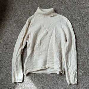 Cashmere sweater